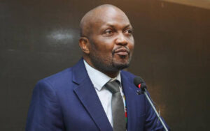 Read more about the article Moses Kuria “apologizes” for comments he made on fuel price increases until February